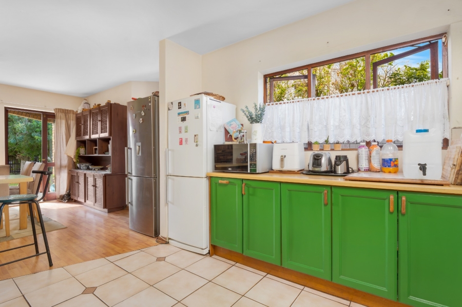 4 Bedroom Property for Sale in The Island Western Cape